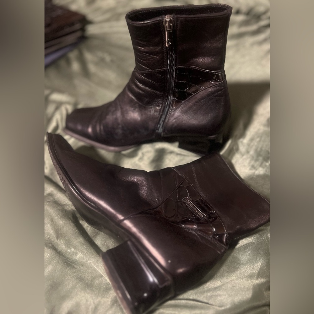 Claudio Fracassa booties black leather sz 39